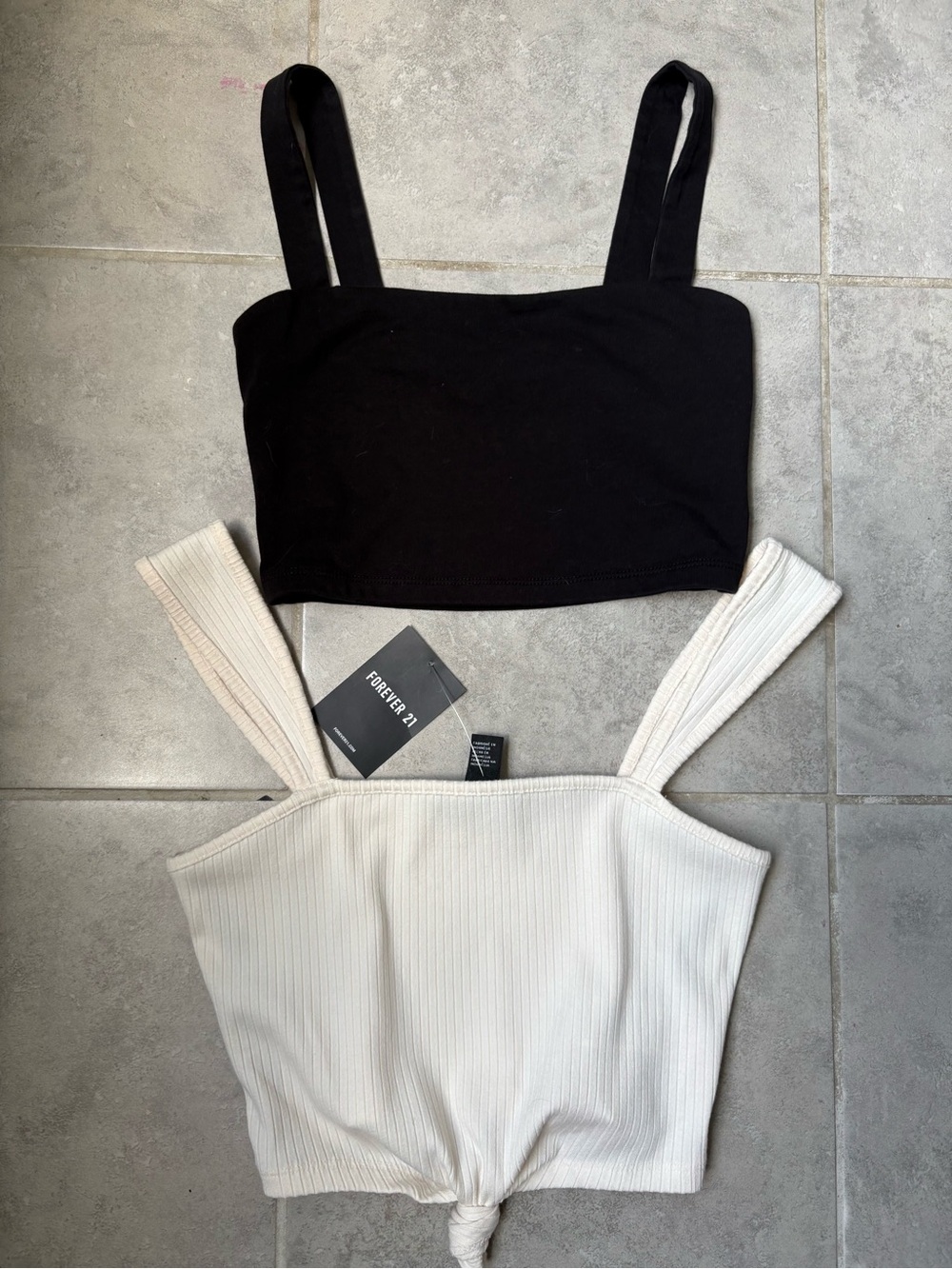 Cropped Tanks Bundle - Forever 21, SO, Boutique - Picture 6 of 7